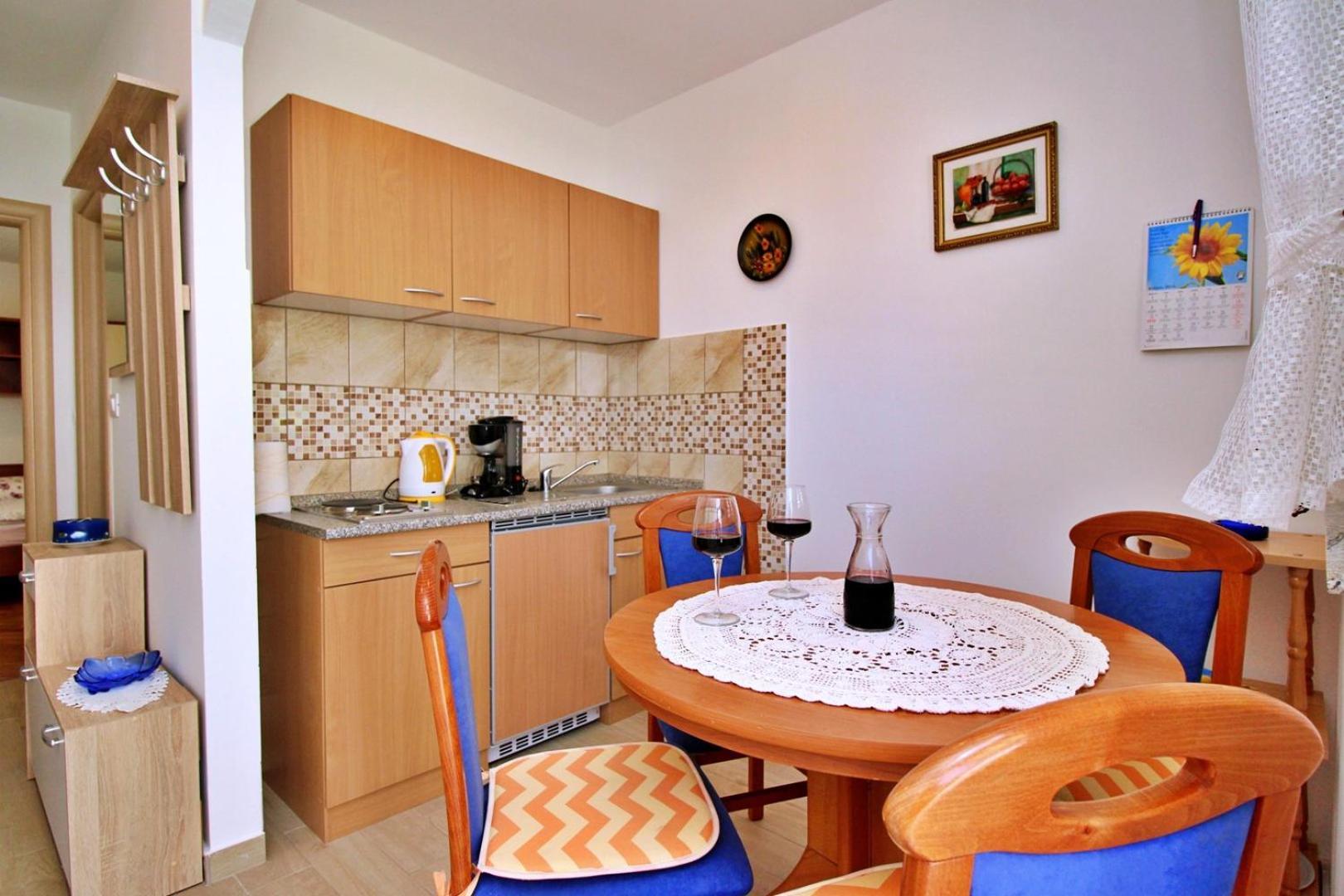 Apartments Zlatica Сило Экстерьер фото