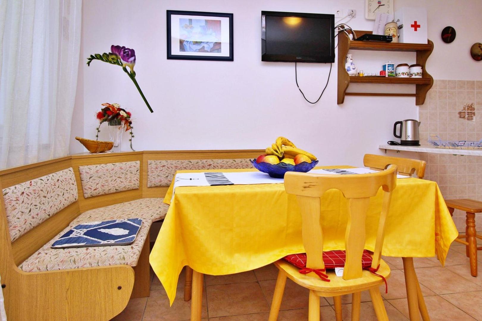 Apartments Zlatica Сило Экстерьер фото